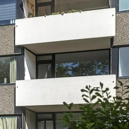1 Bedroom Beautiful In *
